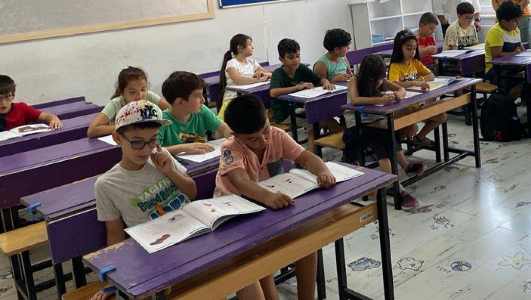 2022 YAZ DESTEKLEME VE YETİŞTİRME KURSLARI YOĞUN İLGİ GÖRÜYOR 2022 YAZ DESTEKLEME VE YETİŞTİRME KURSLARI YOĞUN İLGİ GÖRÜYOR