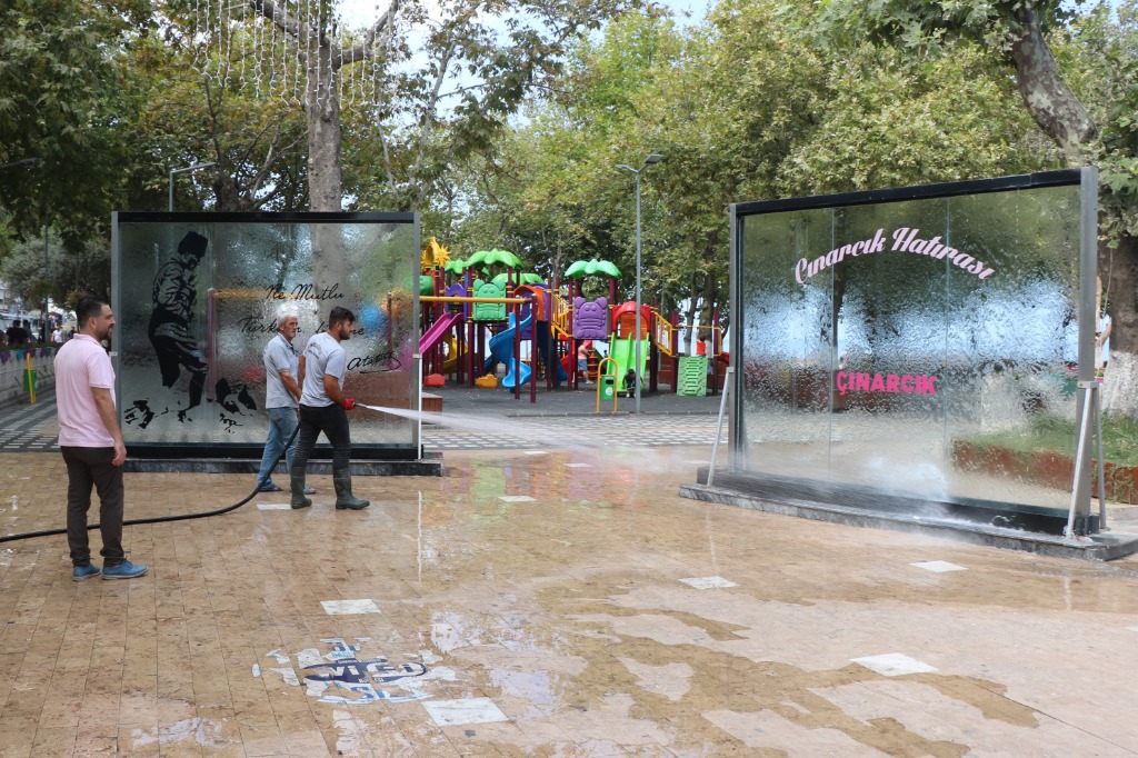 ÇINARCIK GENELİNDE YIKAMA ÇALIŞMALARINA DEVAM ÇINARCIK GENELİNDE YIKAMA ÇALIŞMALARINA DEVAM