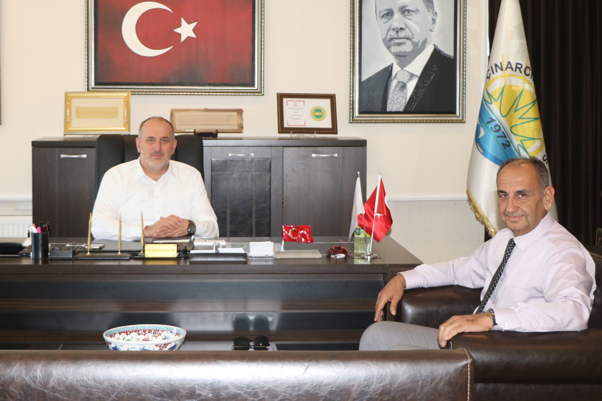 ÇINARCIK MİLLİ EĞİTİM MÜDÜRÜ KARABACAK’TAN TEŞEKKÜR ZİYARETİ ÇINARCIK MİLLİ EĞİTİM MÜDÜRÜ KARABACAK’TAN TEŞEKKÜR ZİYARETİ