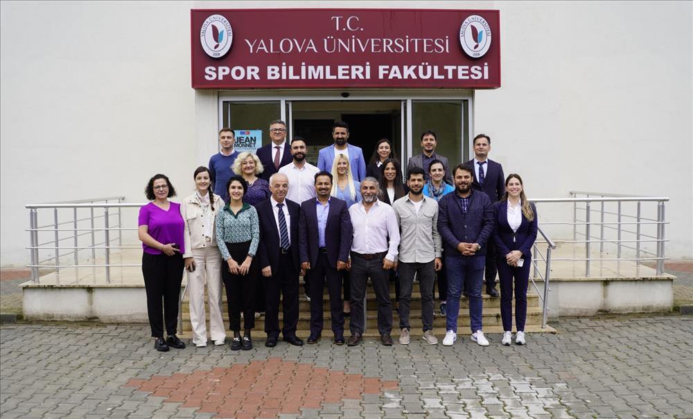 SPOR BİLİMLERİ FAKÜLTESİ AKADEMİK KURUL TOPLANTISI YAPILDI