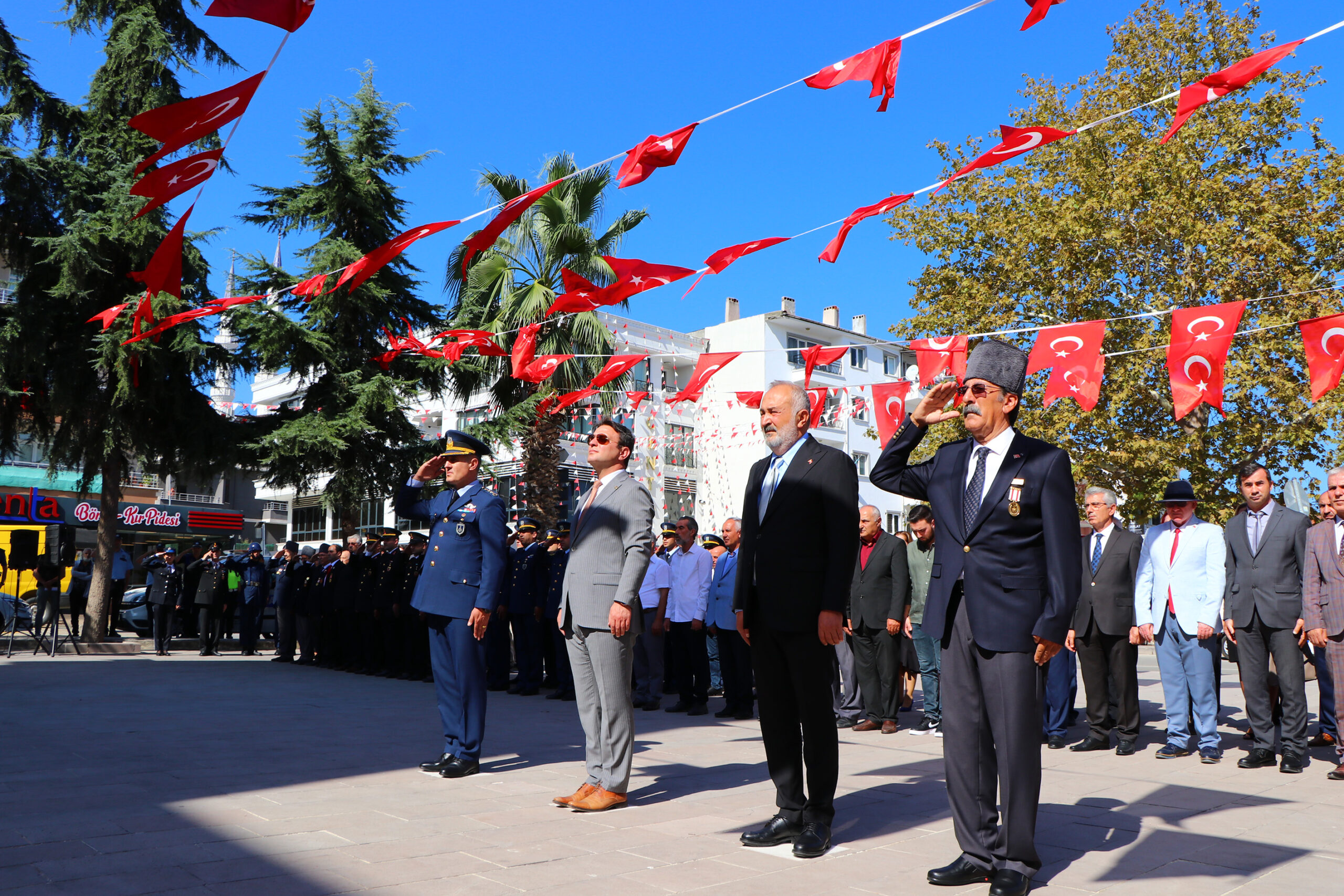 GAZİLER GÜNÜ ÇİFTLİKKÖY’DE TÖRENLE KUTLANDI