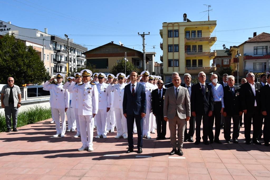 ALTINOVA’DA GAZİLER GÜNÜ KUTLANDI