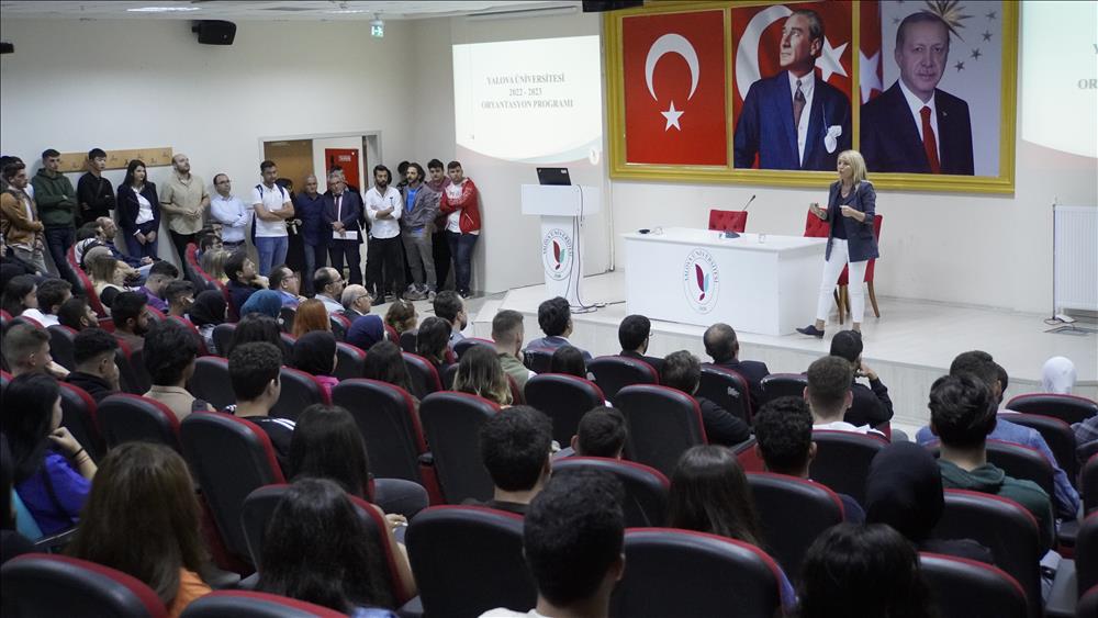 YALOVA ÜNİVERSİTESİ YENİ AKADEMİK YILA ‘MERHABA’ DEDİ