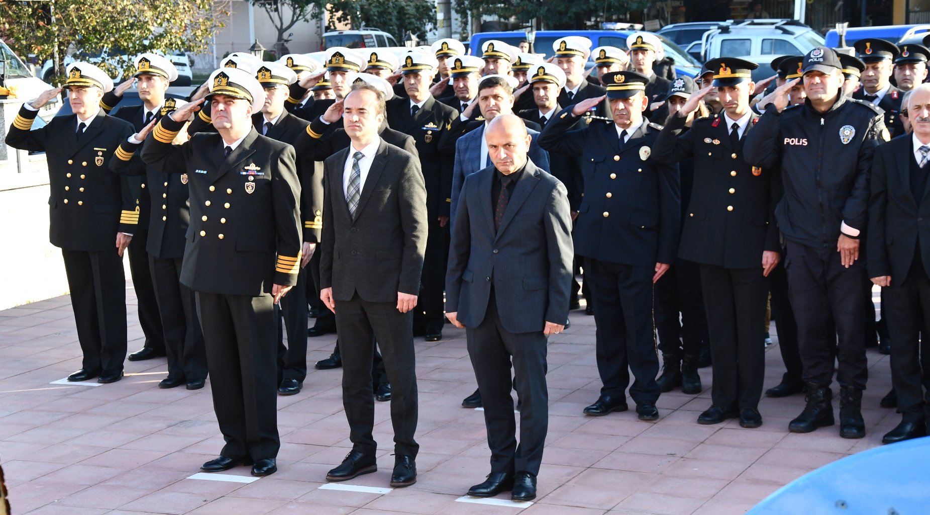 ULU ÖNDER ATATÜRK’Ü, SAYGI, MİNNET VE ÖZLEMLE ANDILAR