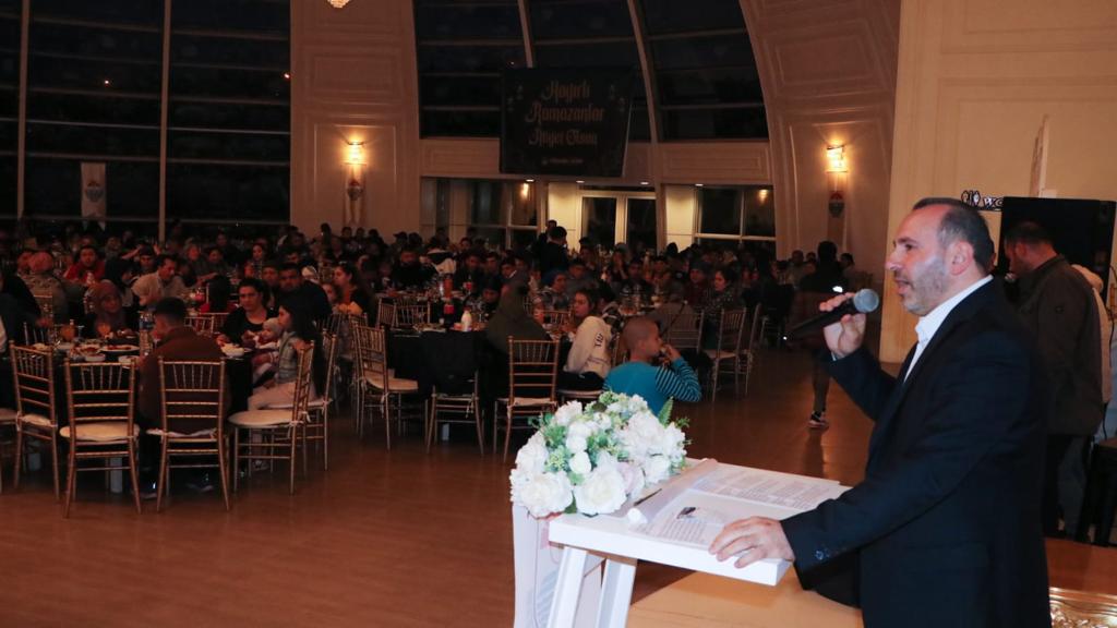 YALOVA BELEDİYESİNDEN DÜNYA ROMANLAR GÜNÜNE ÖZEL İFTAR YALOVA BELEDİYESİNDEN DÜNYA ROMANLAR GÜNÜNE ÖZEL İFTAR