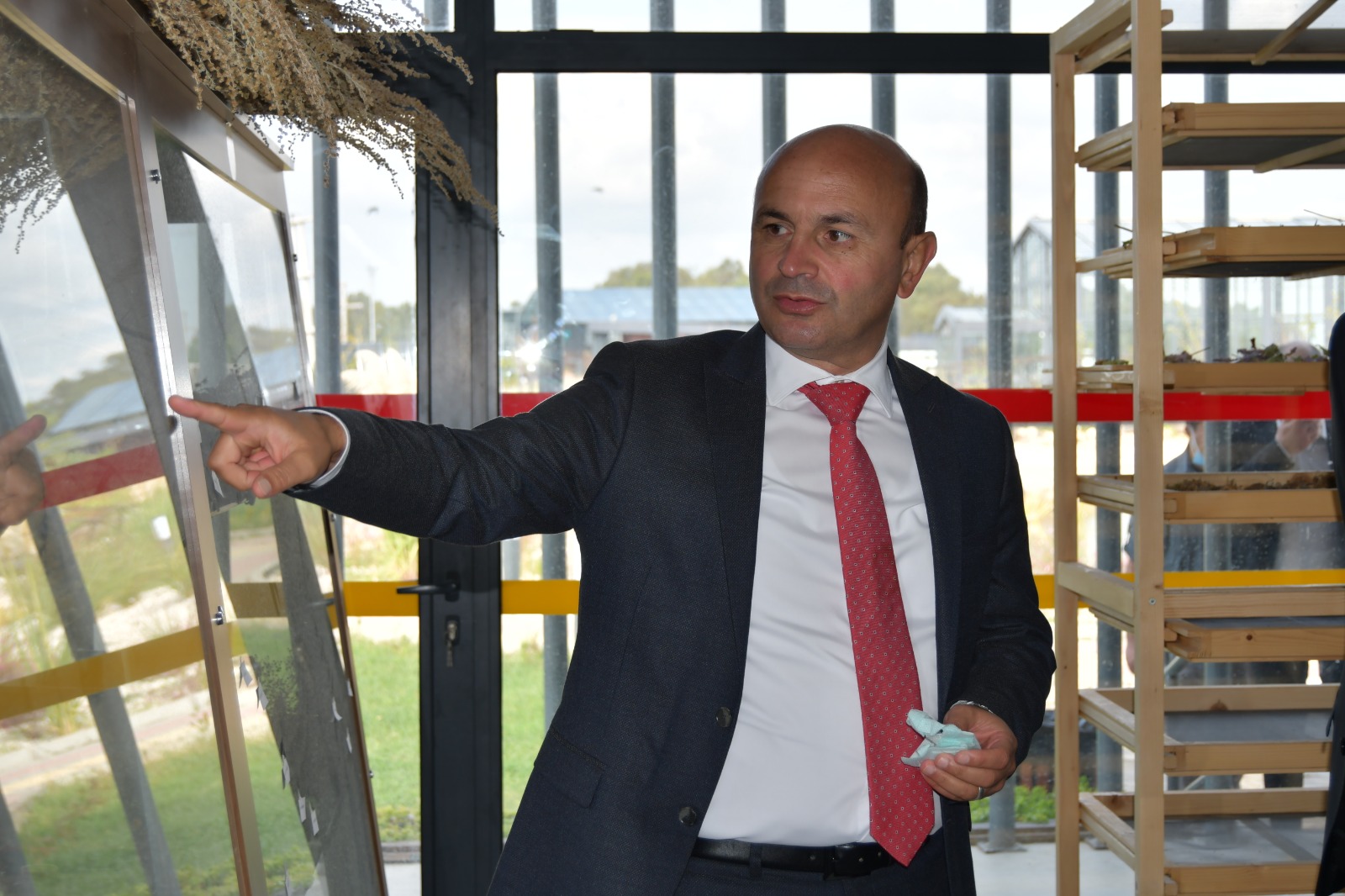 TARİHİ ZENGİNLİKLERİMİZE SAHİP ÇIKIYORUZ TARİHİ ZENGİNLİKLERİMİZE SAHİP ÇIKIYORUZ