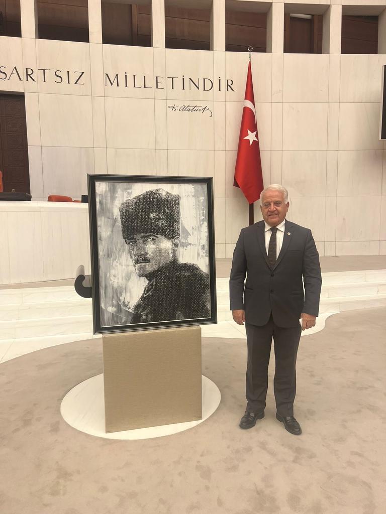 BECAN’DAN ÖĞRETMENLERE BİR MAAŞ İKRAMİYE TEKLİFİ BECAN’DAN ÖĞRETMENLERE BİR MAAŞ İKRAMİYE TEKLİFİ