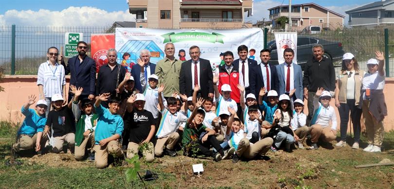 “MUCİZE GÖRMEK İSTERSEN BİR TOHUM EK”