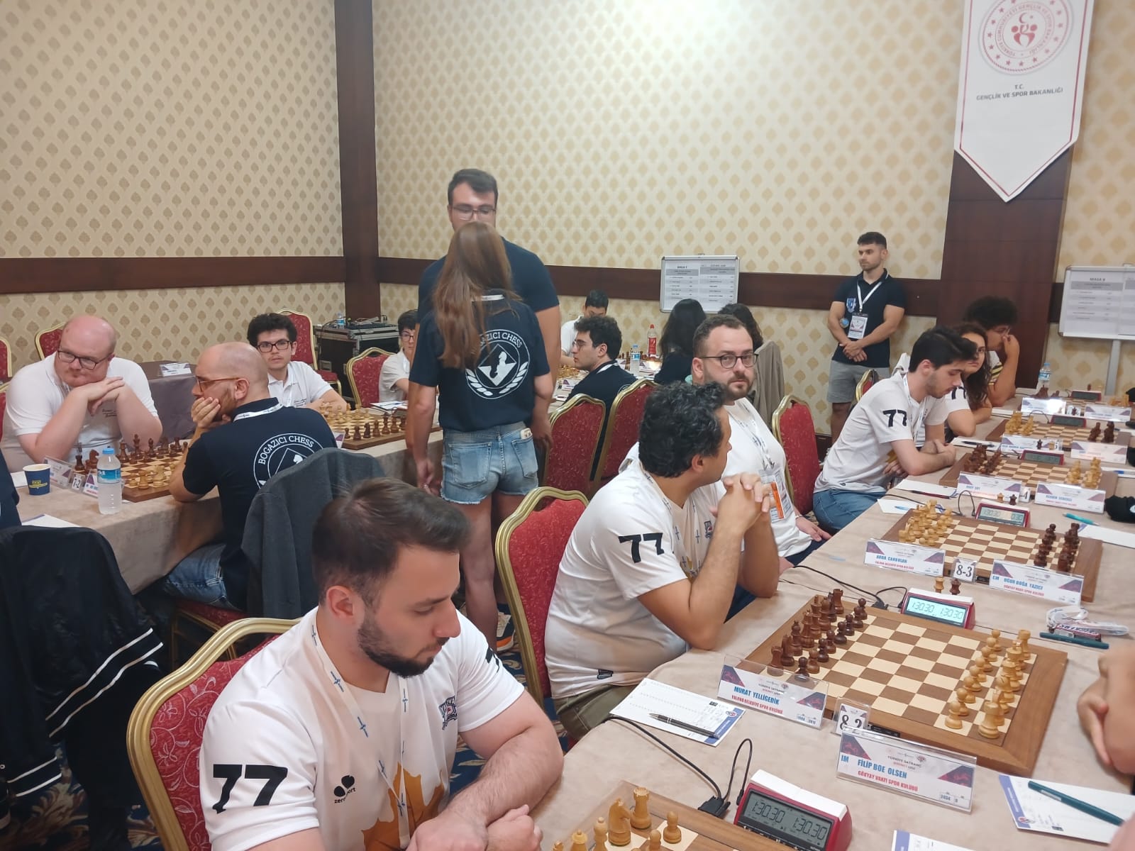 YALOVA BELEDİYESPOR SATRANÇ TAKIMI LİGE İYİ BAŞLADI YALOVA BELEDİYESPOR SATRANÇ TAKIMI LİGE İYİ BAŞLADI