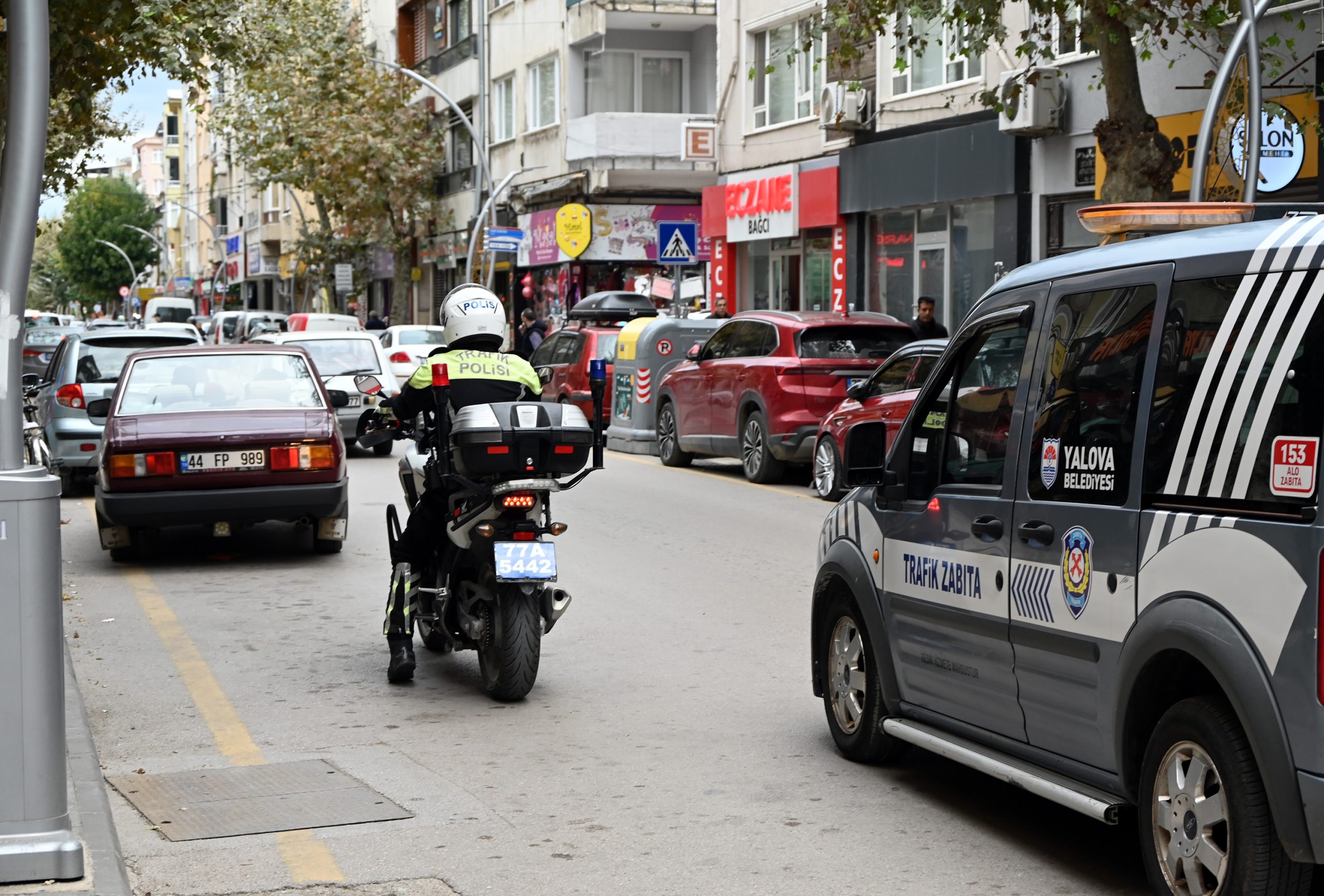 EMNİYET VE ZABITADAN YASAK PARKLANMAYA ORTAK DENETİM