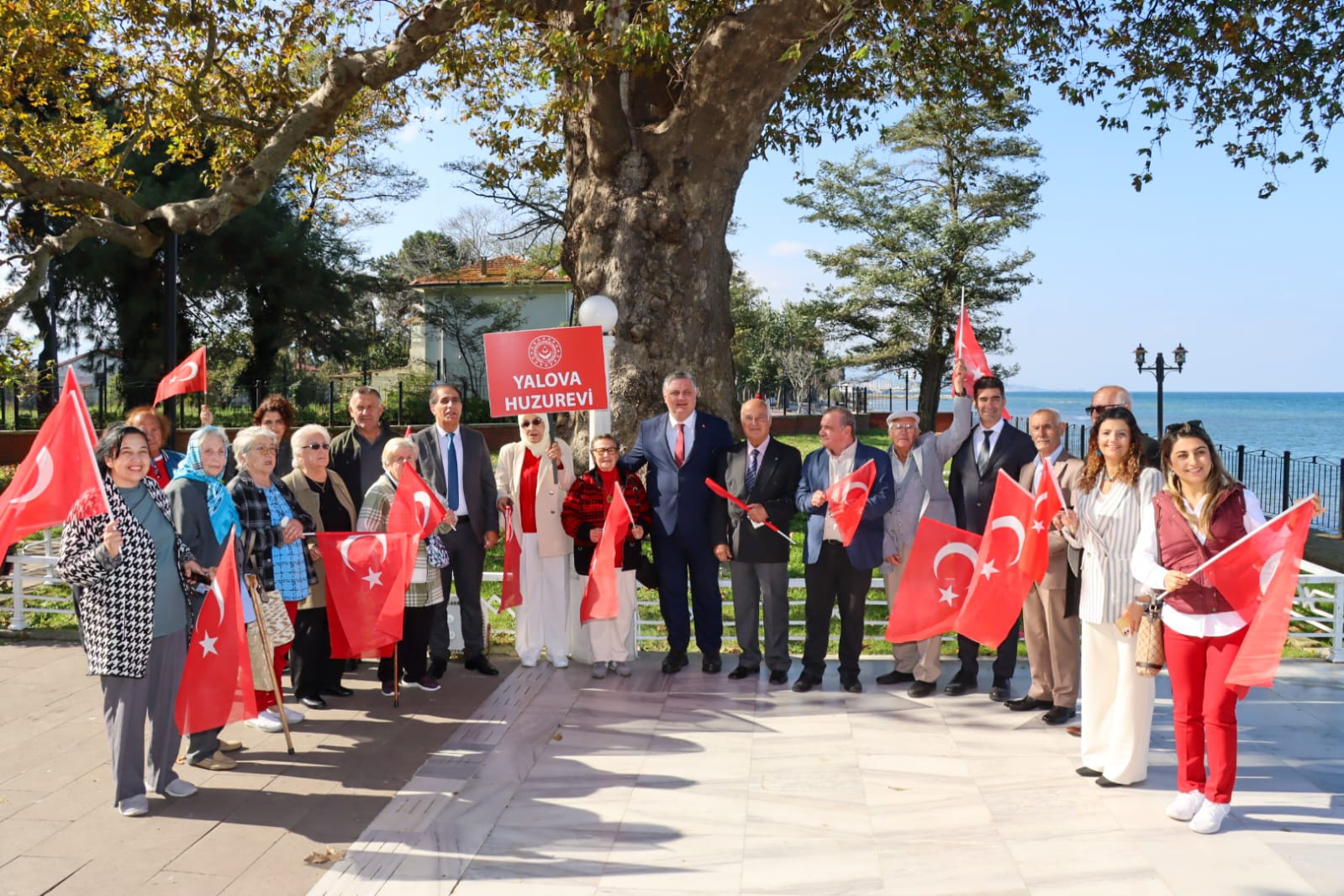 BAŞKAN GÜREL ‘HER ZAMAN YANINIZDAYIM’