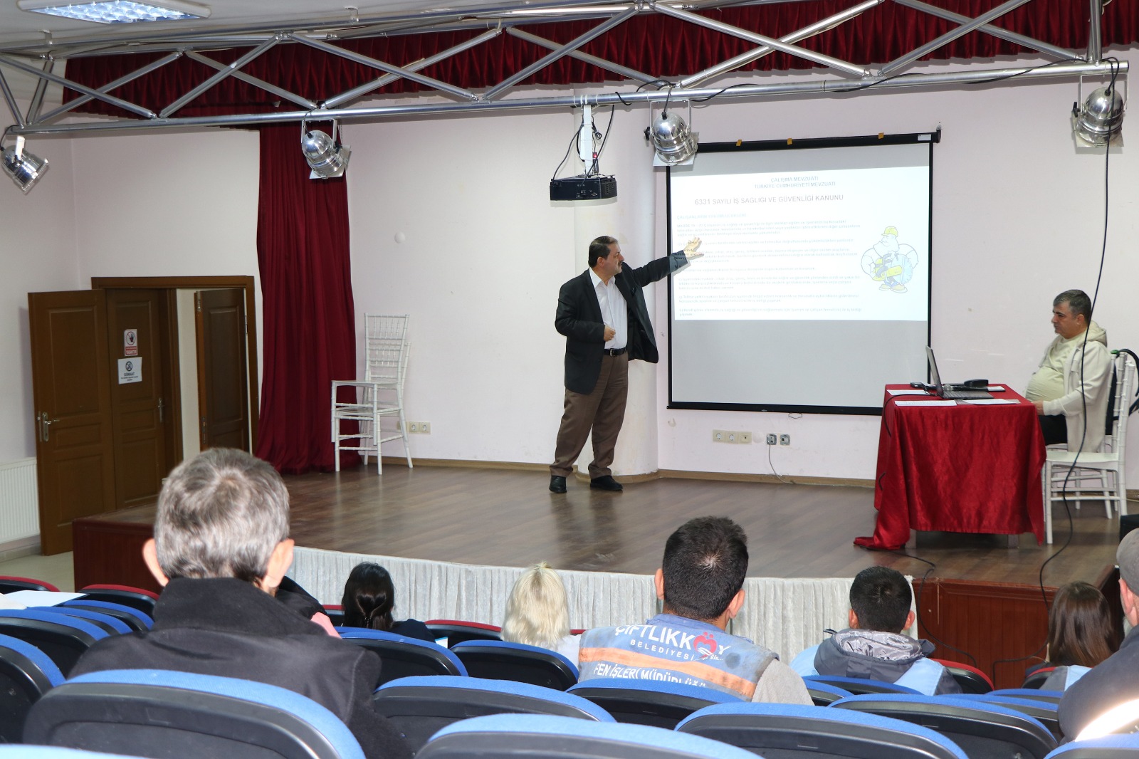 Çiftlikköy Belediyesi’nde İş Sağlığı ve Güvenliği Eğitimleri