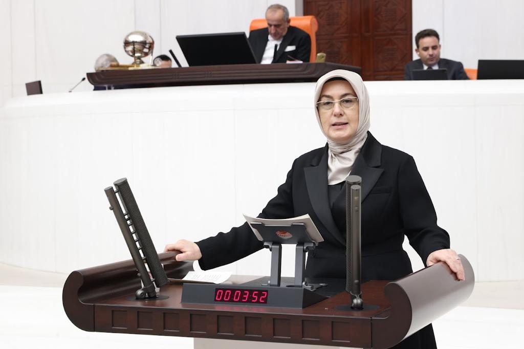 AK PARTİ YALOVA MİLLETVEKİLİ MELİHA AKYOL’UN KURBAN BAYRAMI MESAJI