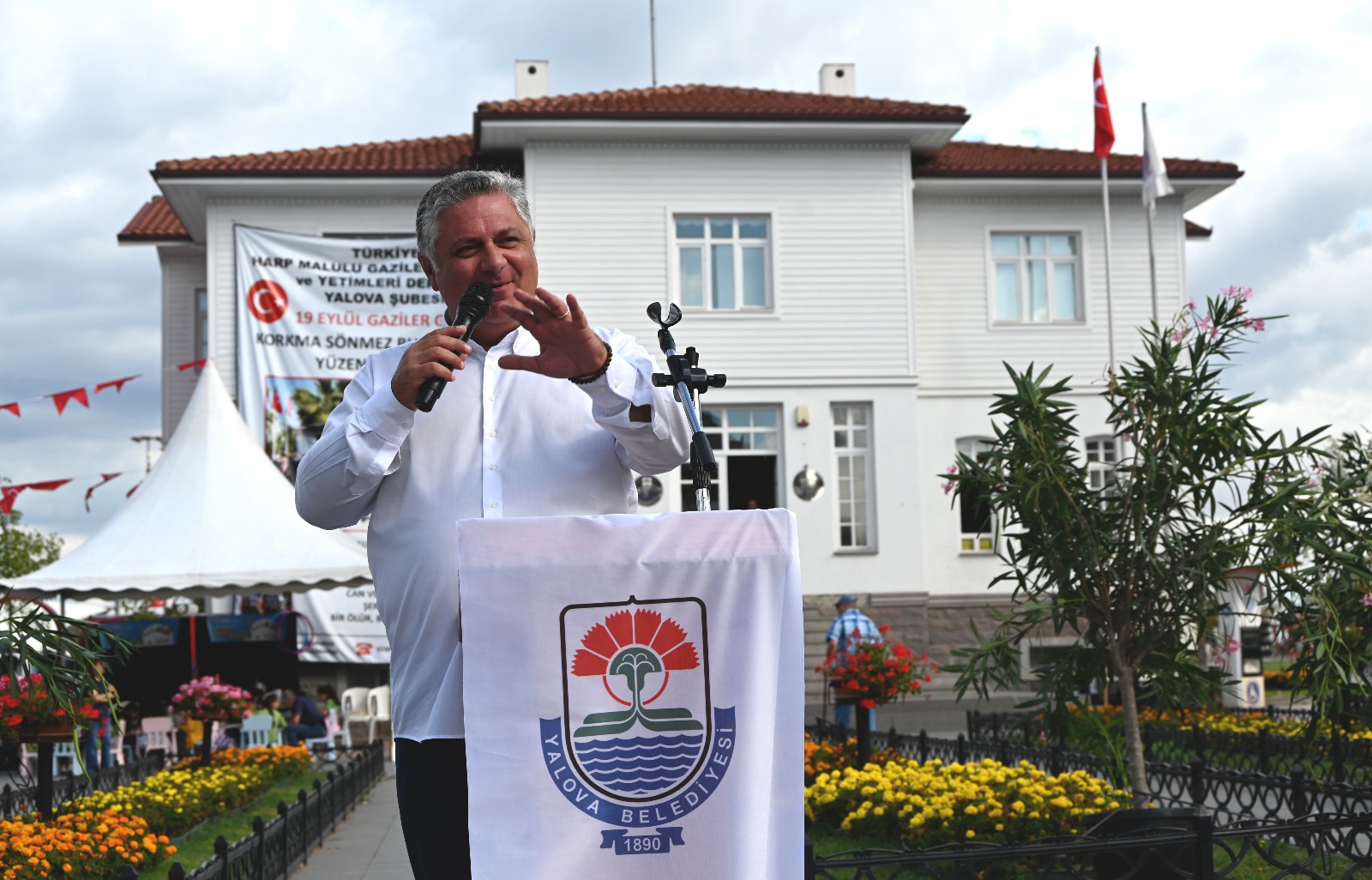 YALOVALILAR MEMNUN KALDI YALOVALILAR MEMNUN KALDI