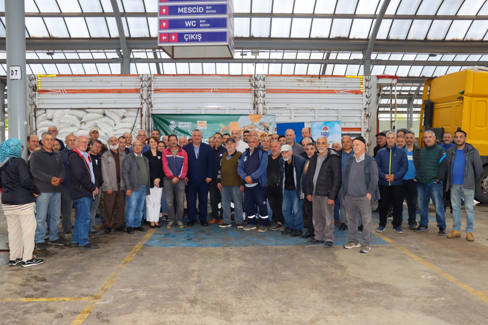 YALOVA BELEDİYESİ’NDEN ARICILARA BESİ DESTEĞİ YALOVA BELEDİYESİ’NDEN ARICILARA BESİ DESTEĞİ