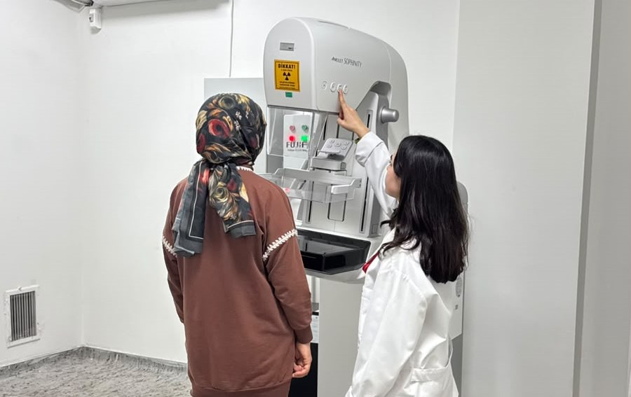 YALOVA’DA İLK DOKUZ AYDA 9 BİN 510 MAMOGRAFİ ÇEKİMİ GERÇEKLEŞTİRİLDİ YALOVA’DA İLK DOKUZ AYDA 9 BİN 510 MAMOGRAFİ ÇEKİMİ GERÇEKLEŞTİRİLDİ